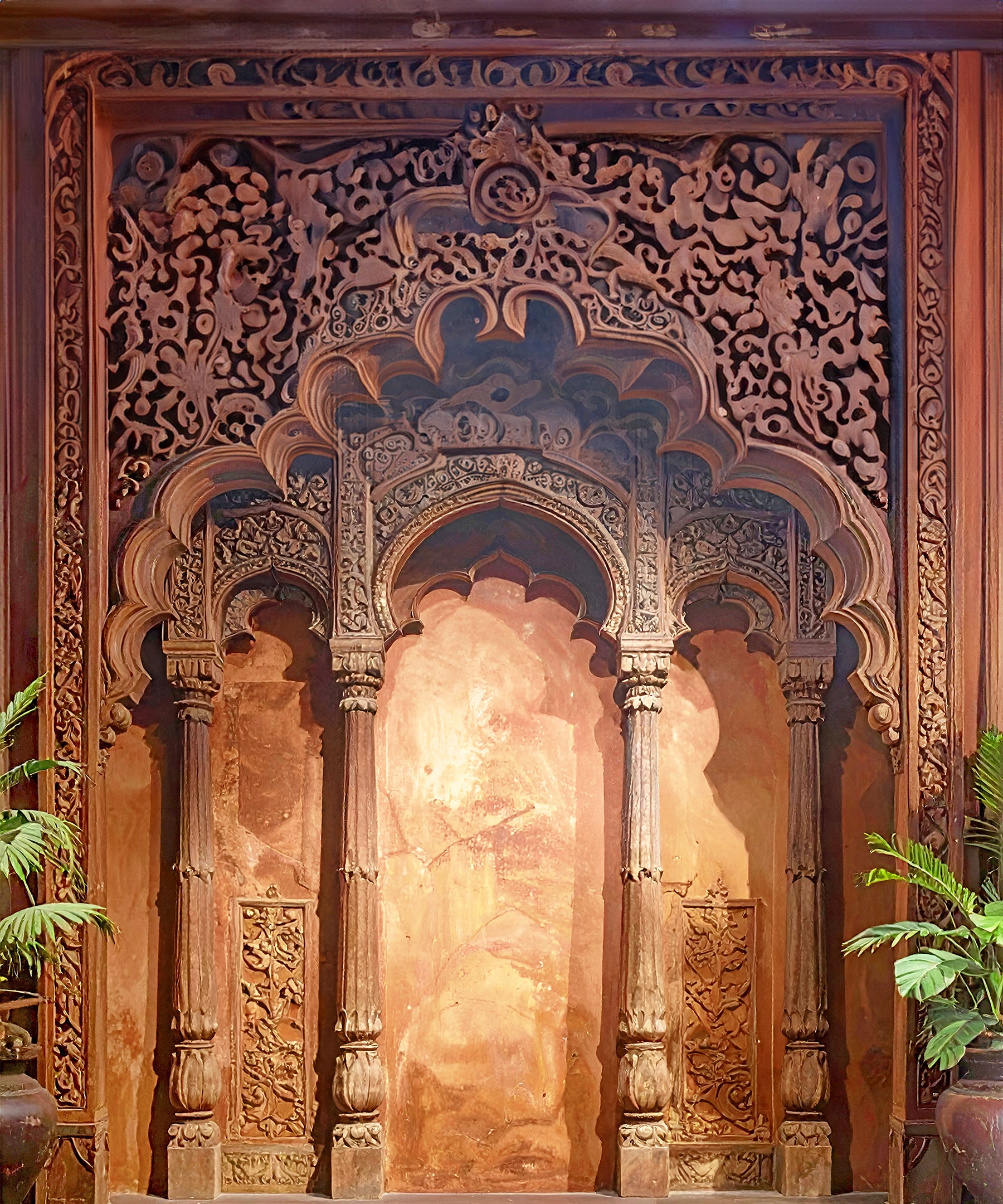 Heritage Archway – Echoes of Timeless Craftsmanship