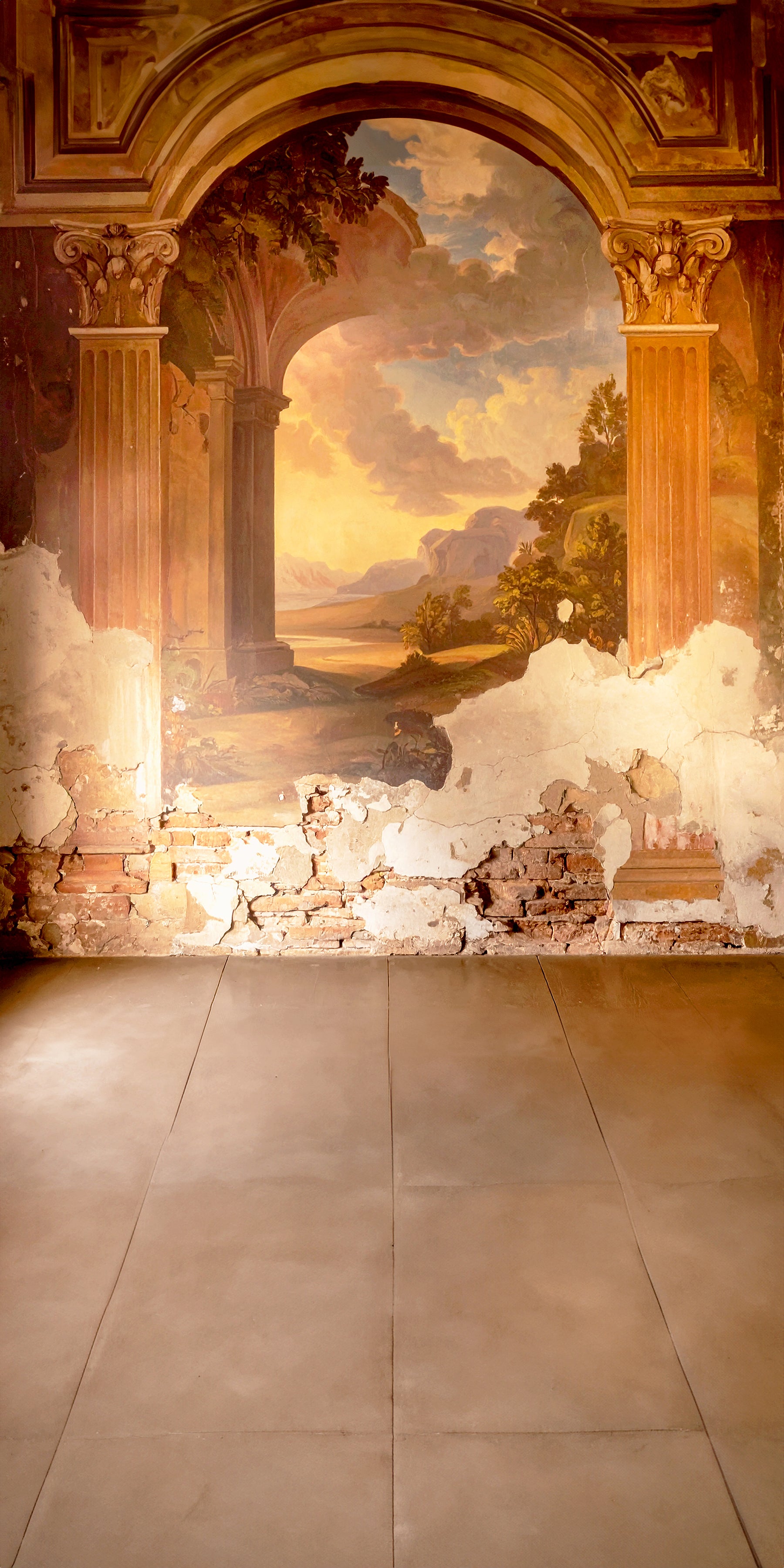 Vintage Archway – Faded Elegance of Time